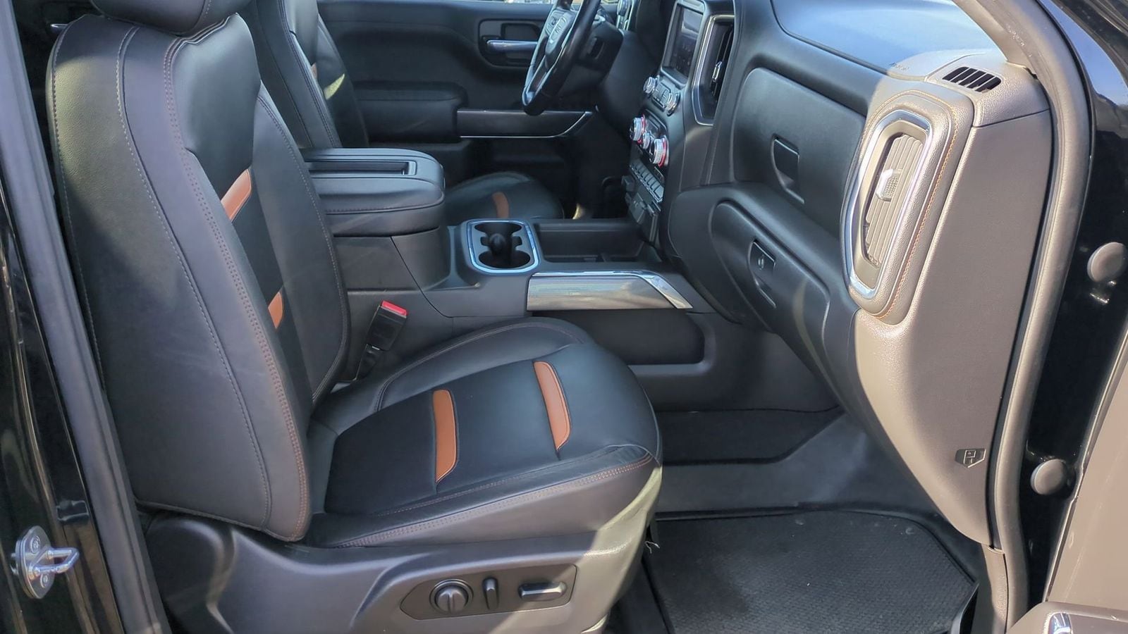 Thumbnail: 2021 GMC Sierra 1500 - 23