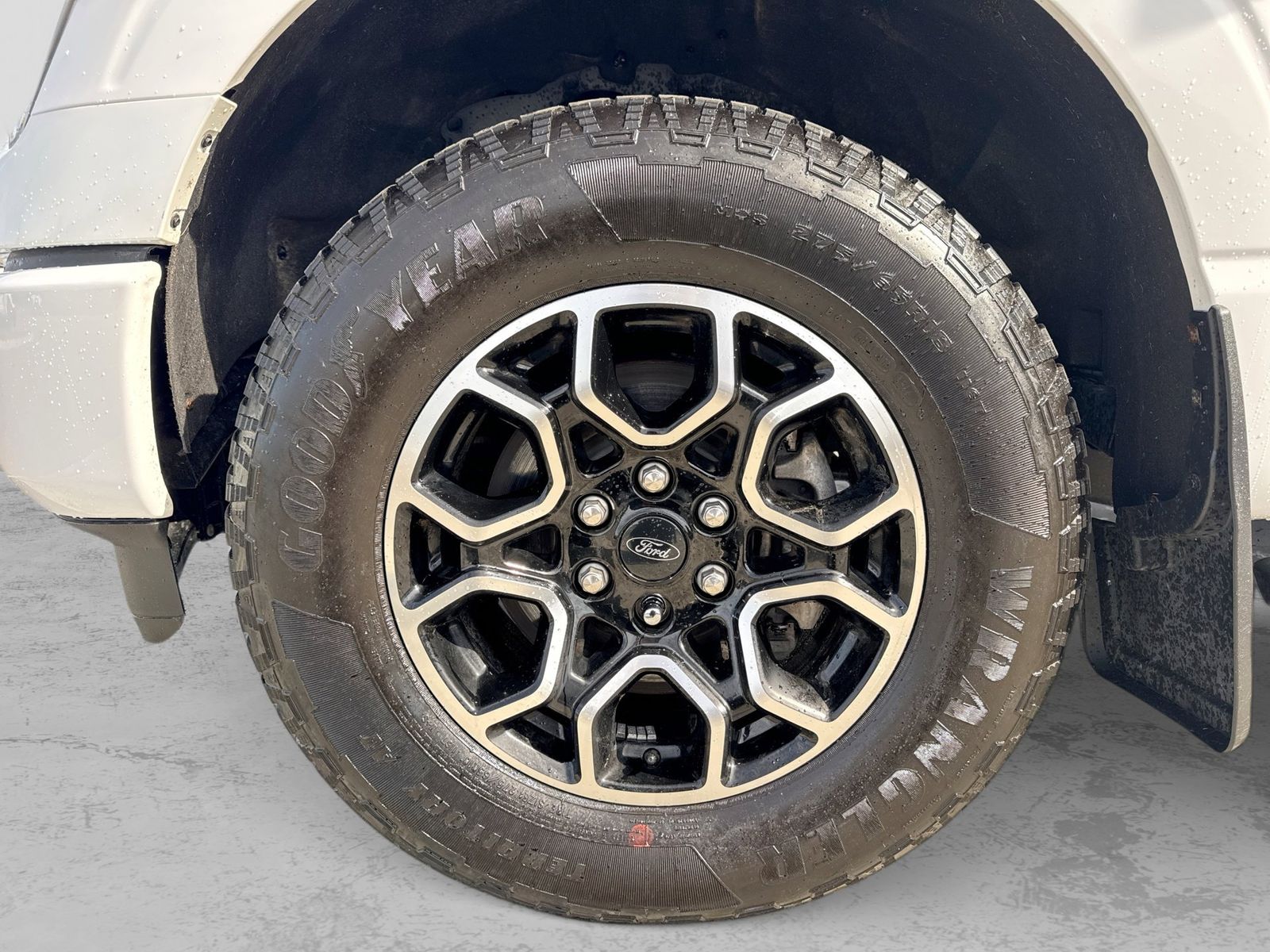 Thumbnail: 2023 Ford F-150 - 17