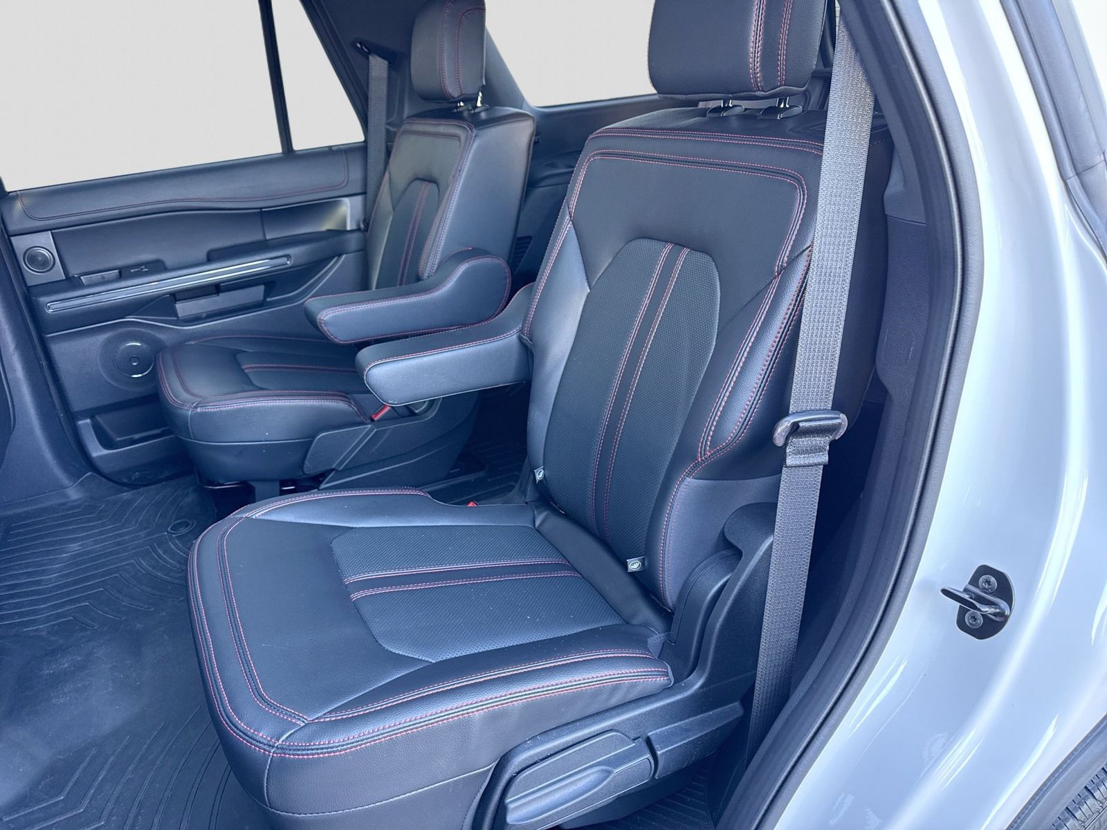 Thumbnail: 2023 Ford Expedition - 20