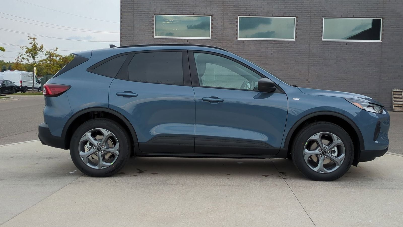 Thumbnail: 2025 Ford Escape - 7