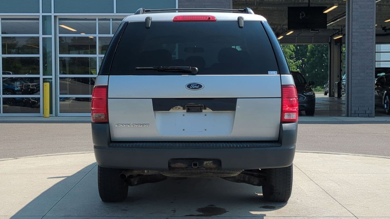 Thumbnail: 2004 Ford Explorer - 4
