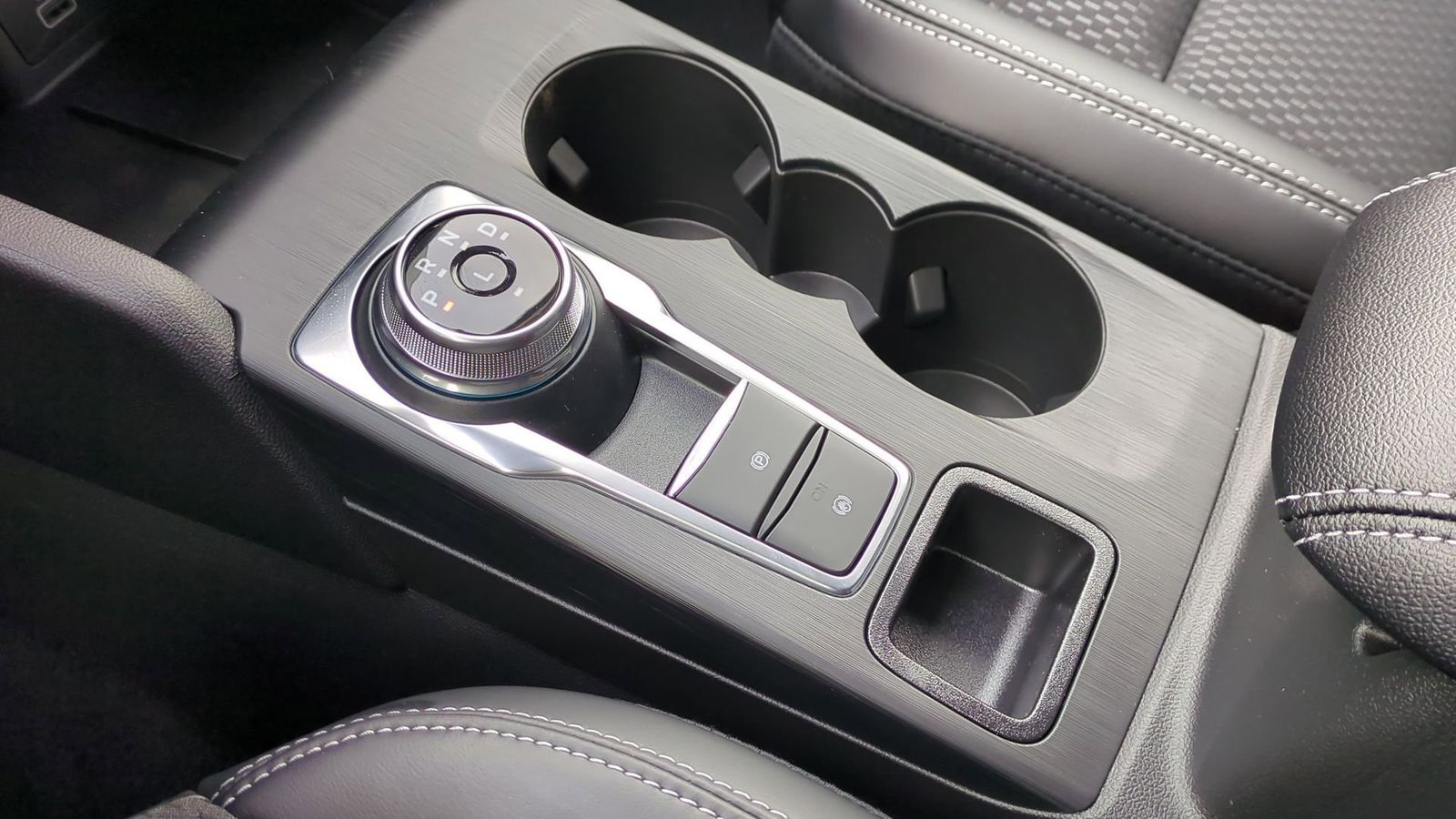 Thumbnail: 2026 Ford Escape - 31