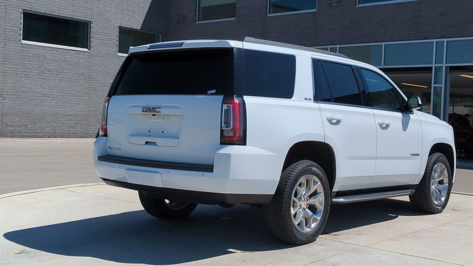 2019 GMC Yukon SLE 7