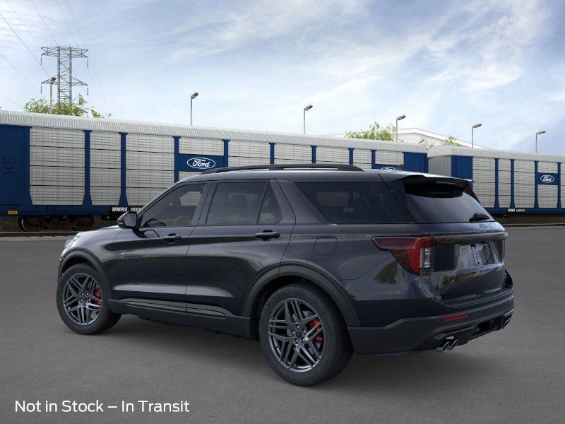 2025 Ford Explorer ST 4