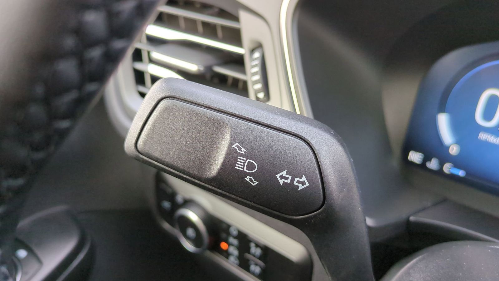 Thumbnail: 2025 Ford Escape - 27