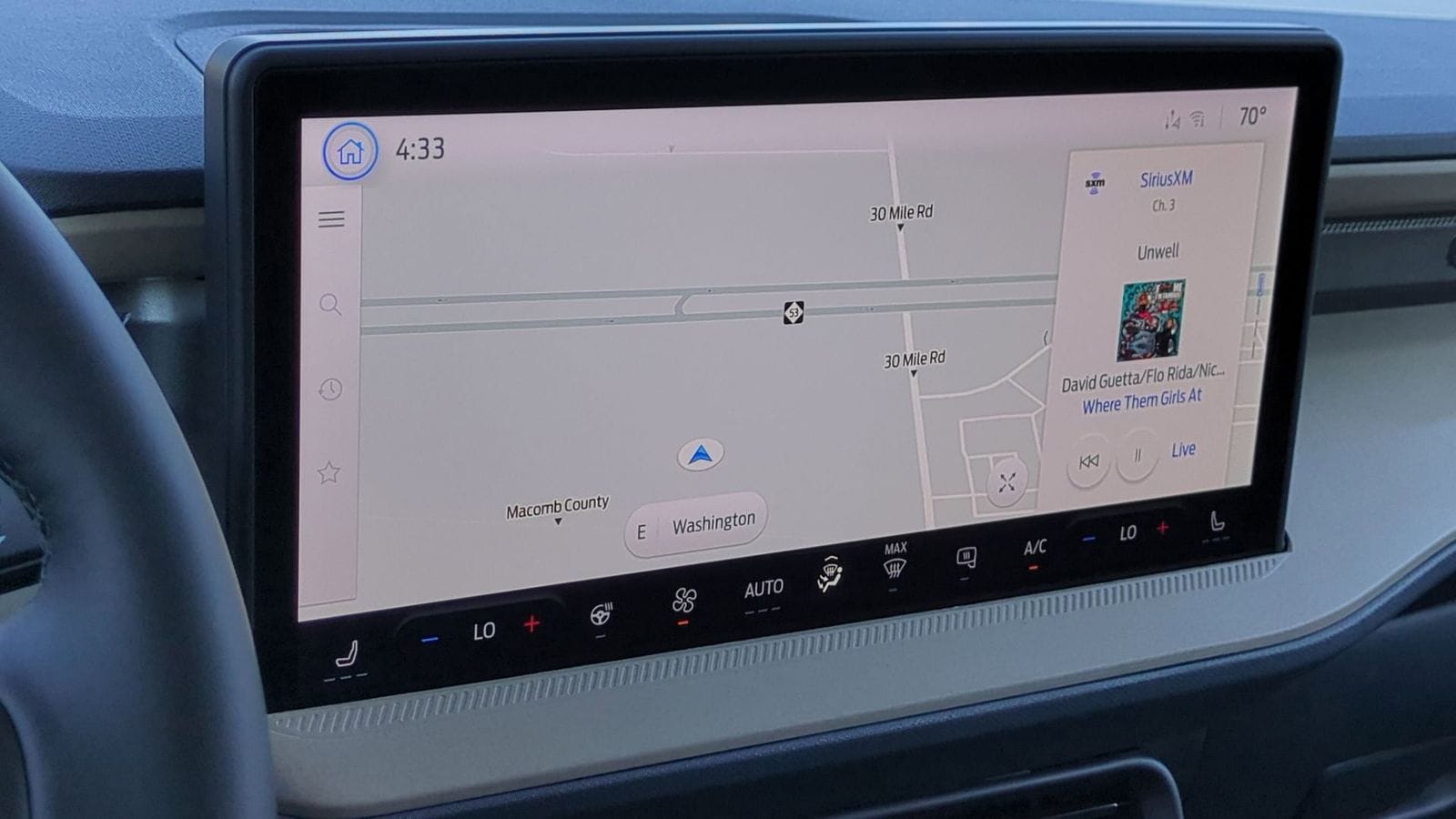 Thumbnail: 2025 Ford Maverick - 25