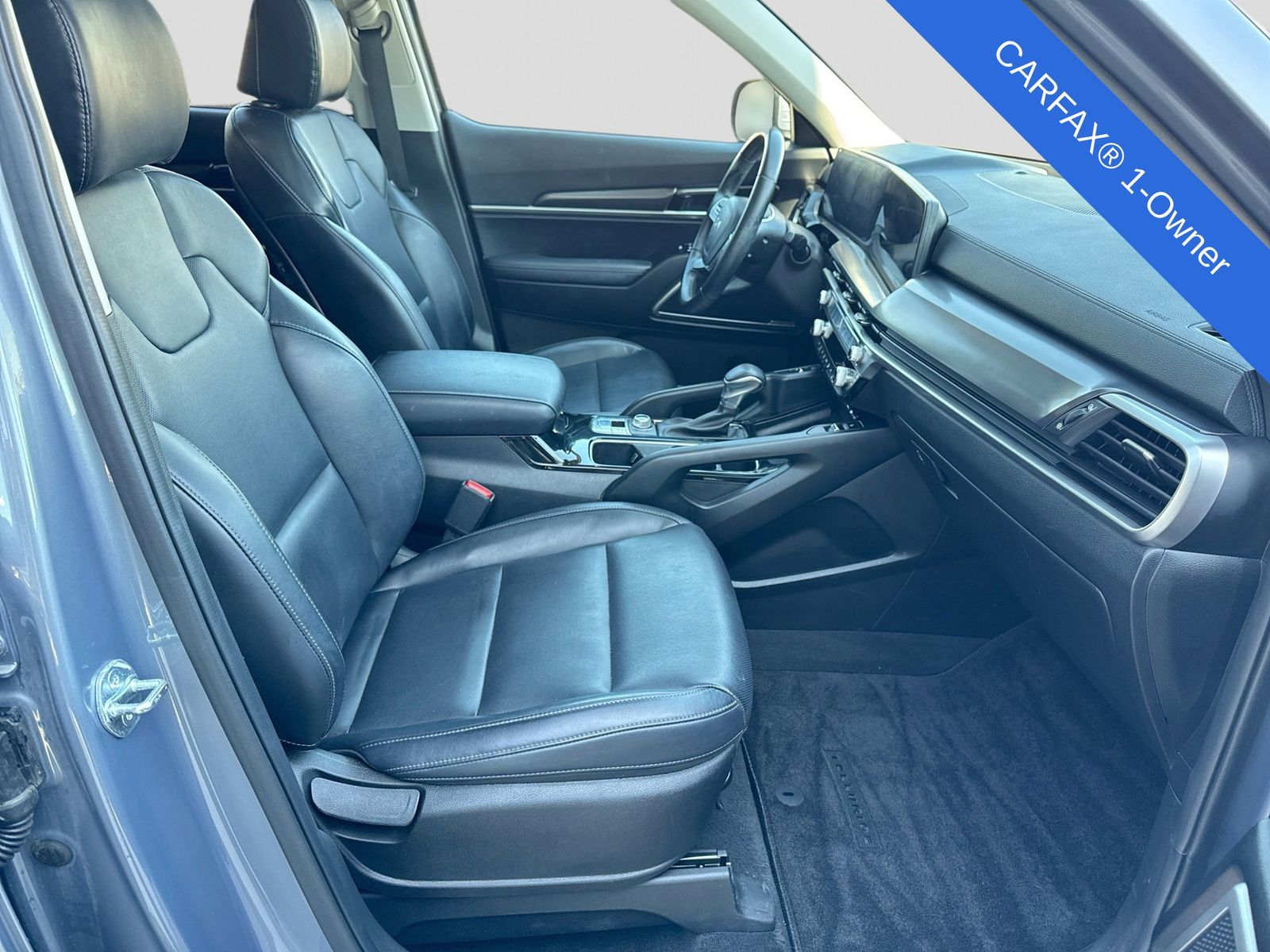 Thumbnail: 2023 Kia Telluride - 7