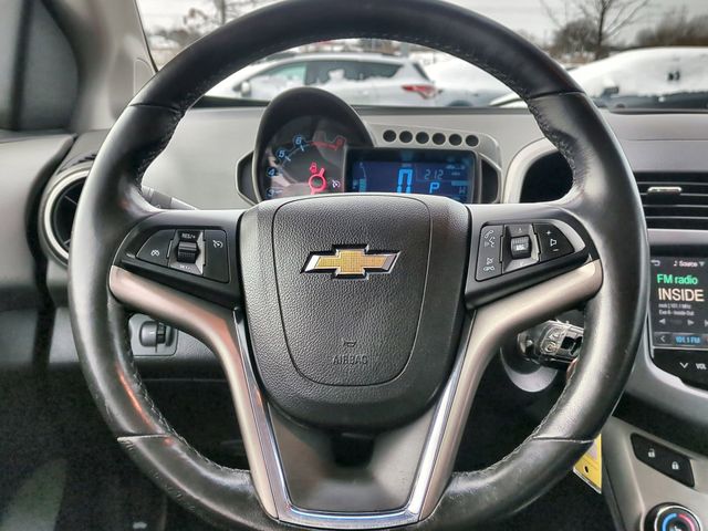 2013 Chevrolet Sonic LTZ 21