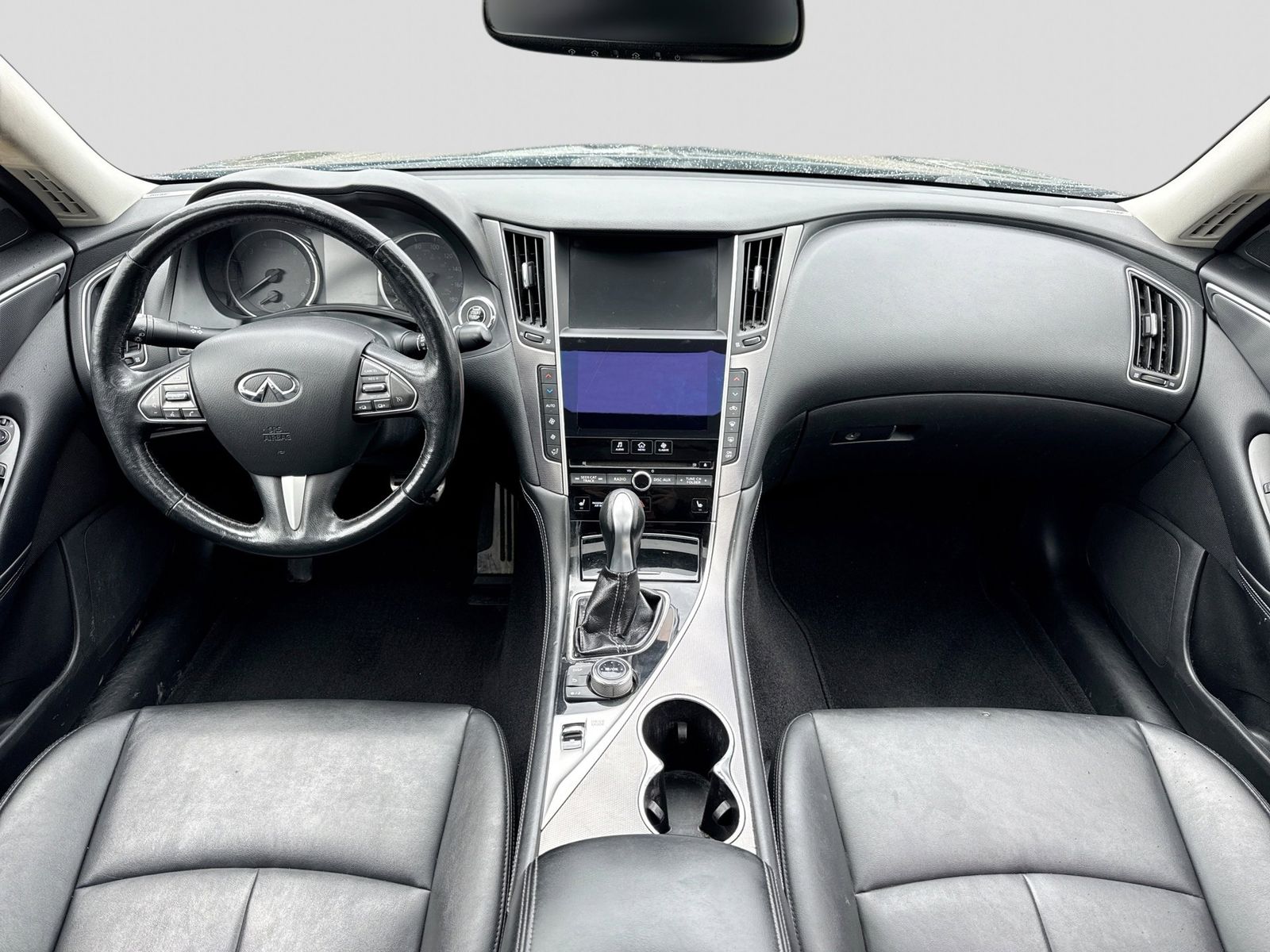 Thumbnail: 2015 INFINITI Q50 - 16