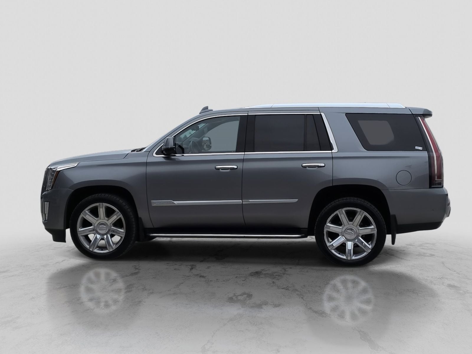 Thumbnail: 2020 Cadillac Escalade - 3