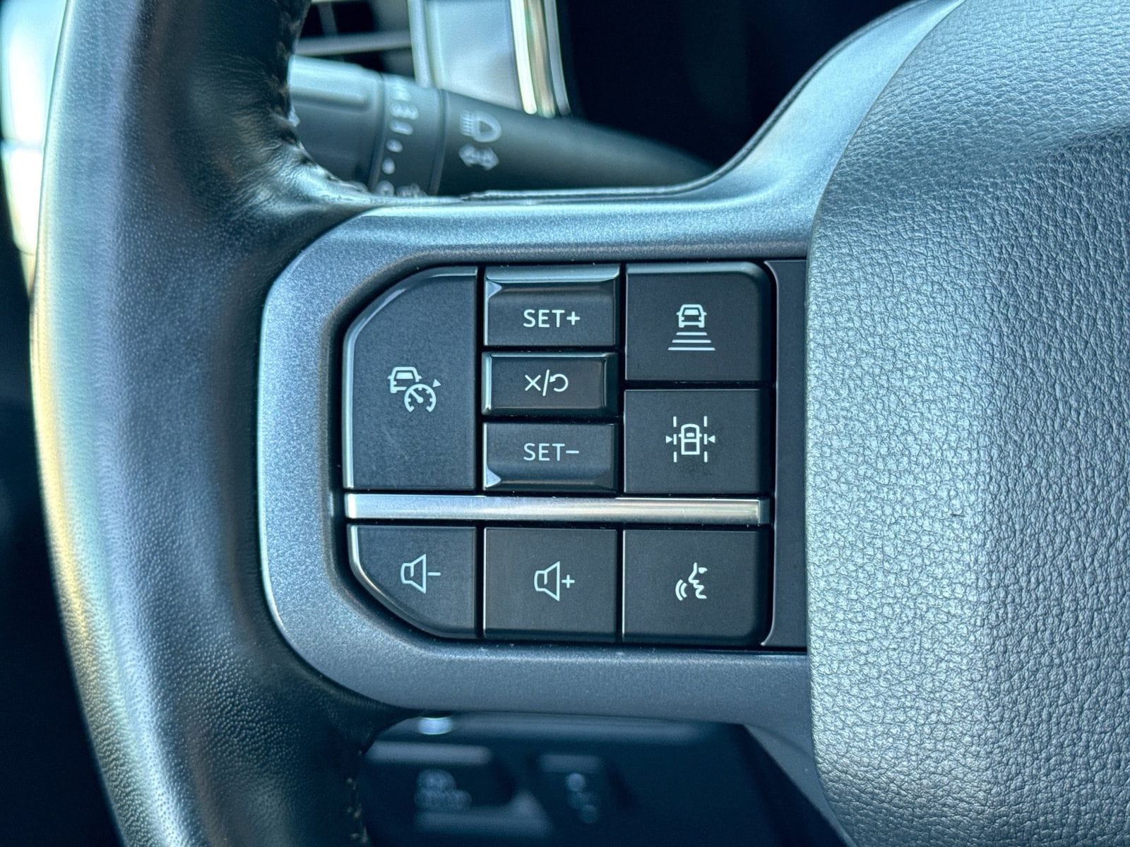 Thumbnail: 2023 Ford F-150 - 24