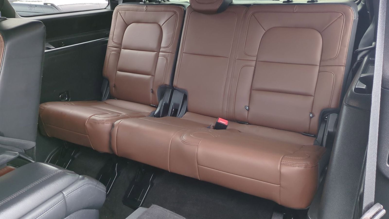 Thumbnail: 2023 Lincoln Navigator - 23