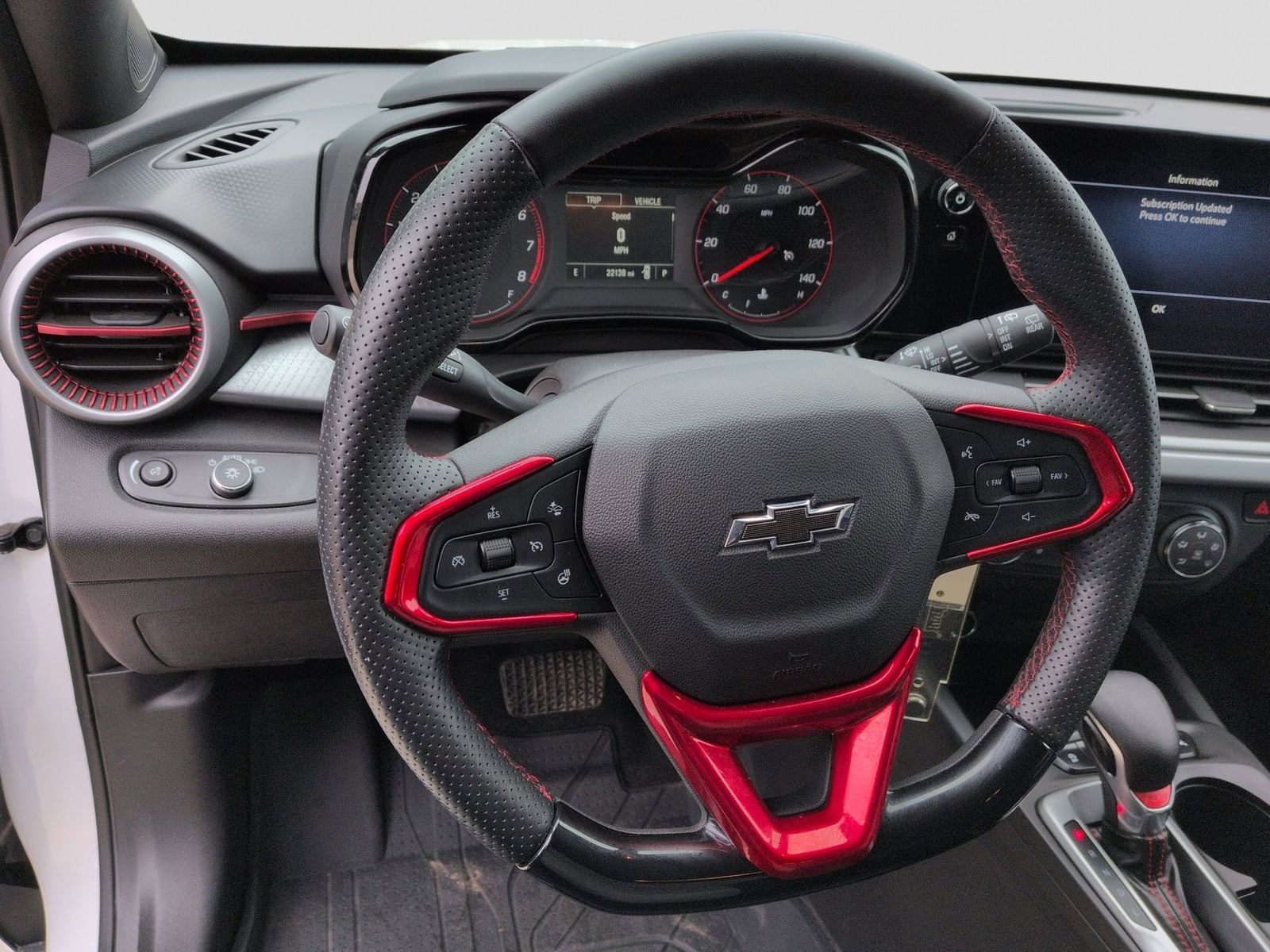 Thumbnail: 2024 Chevrolet Trax - 25