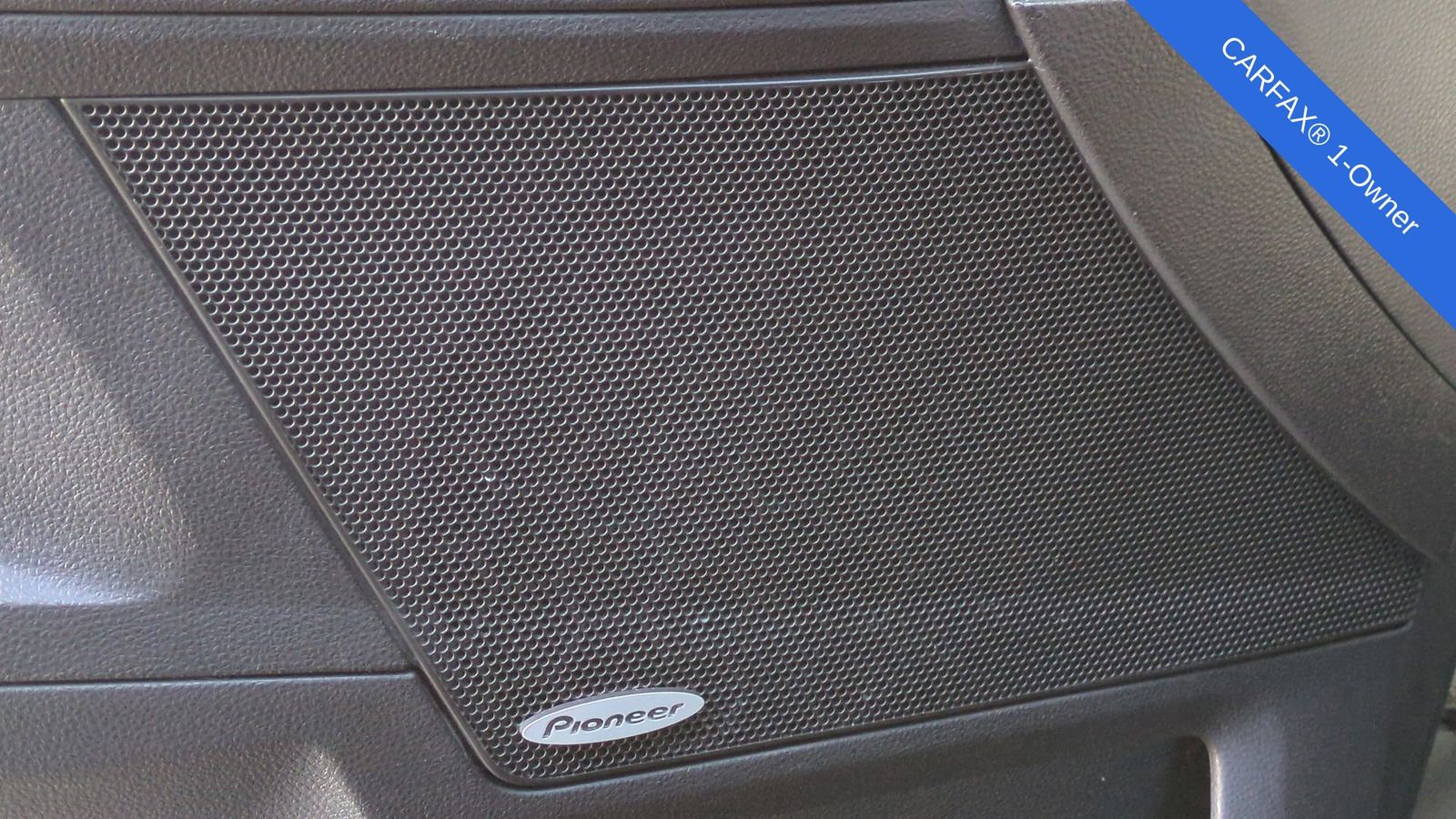 Thumbnail: 2016 GMC Terrain - 33