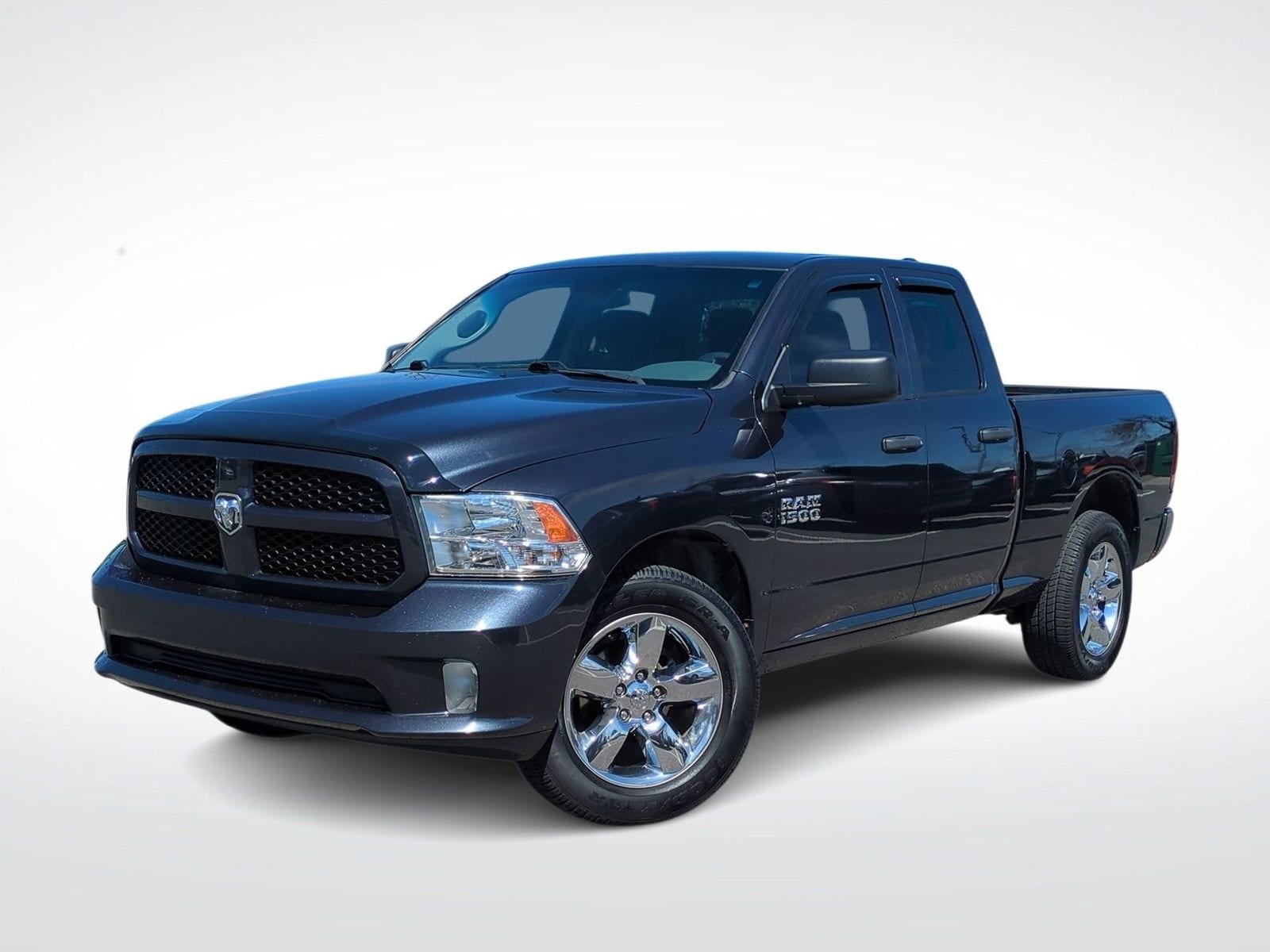 2019 RAM 1500 Classic Express -
                  Washington, MI