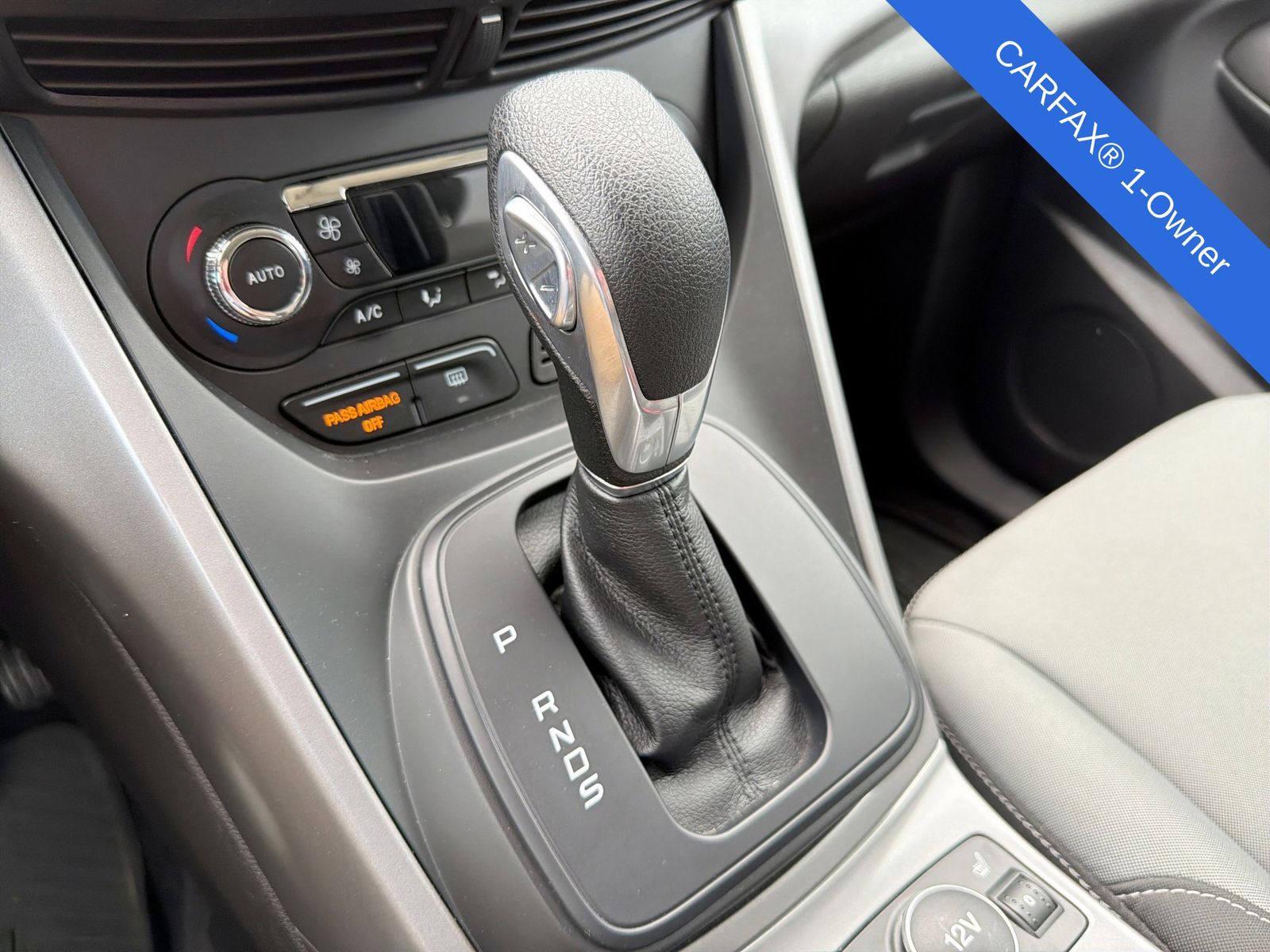 Thumbnail: 2016 Ford Escape - 36