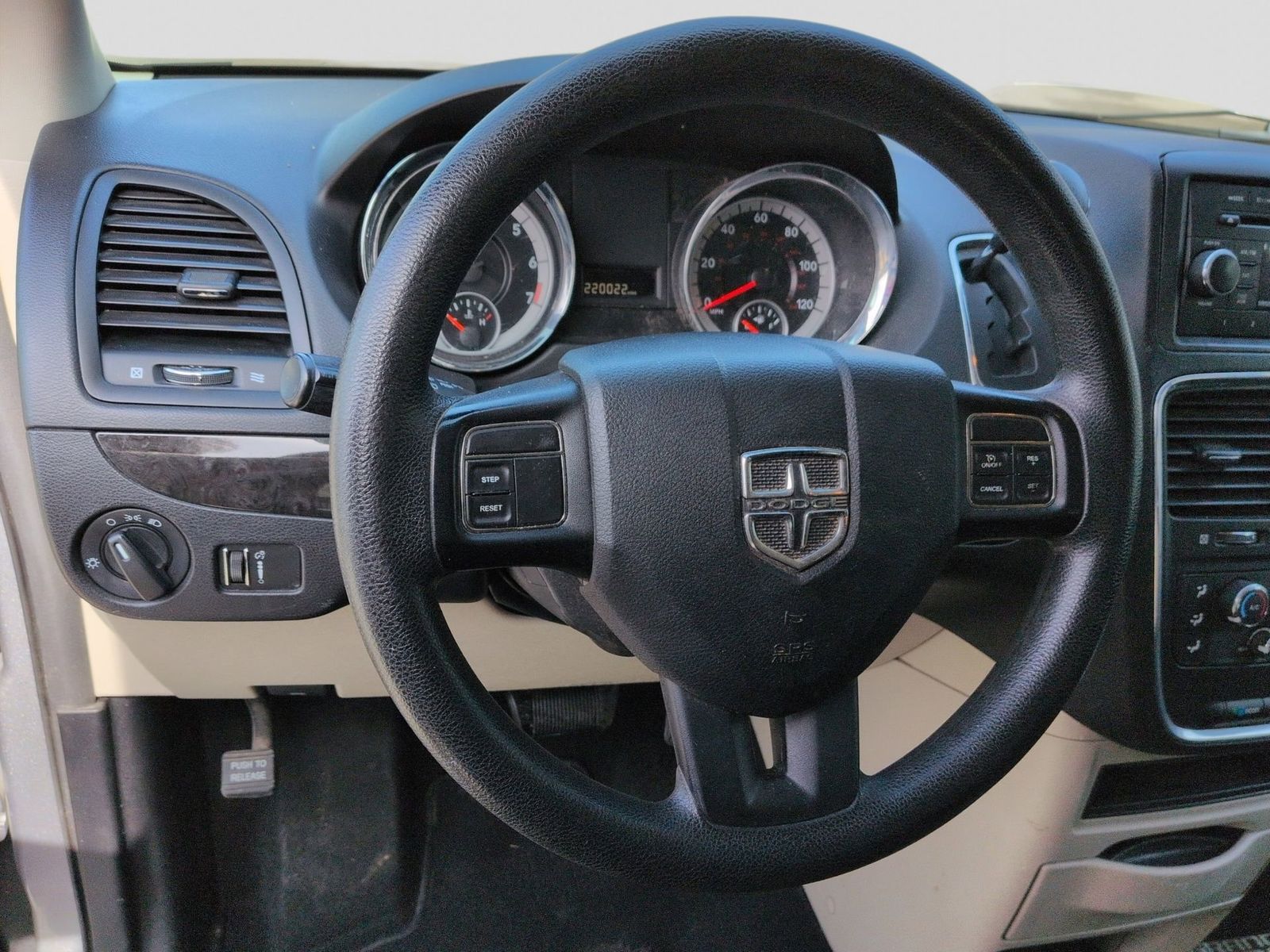 Thumbnail: 2013 Dodge Grand Caravan - 28