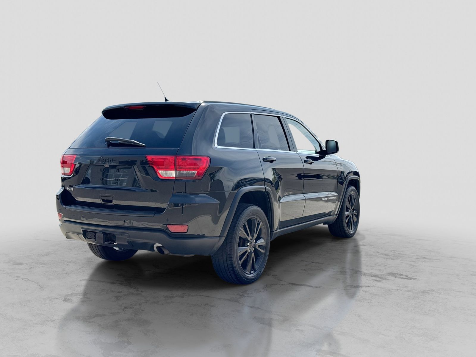 Thumbnail: 2012 Jeep Grand Cherokee - 7