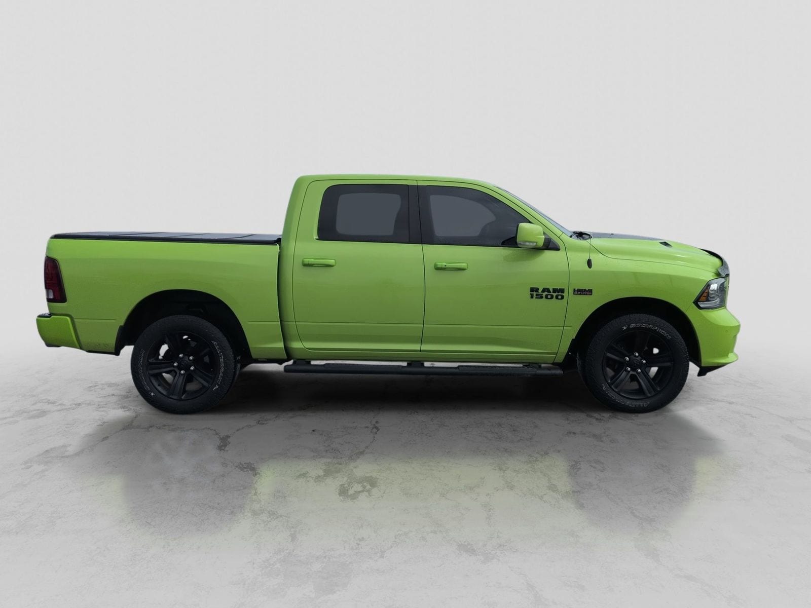 Thumbnail: 2017 RAM 1500 - 9