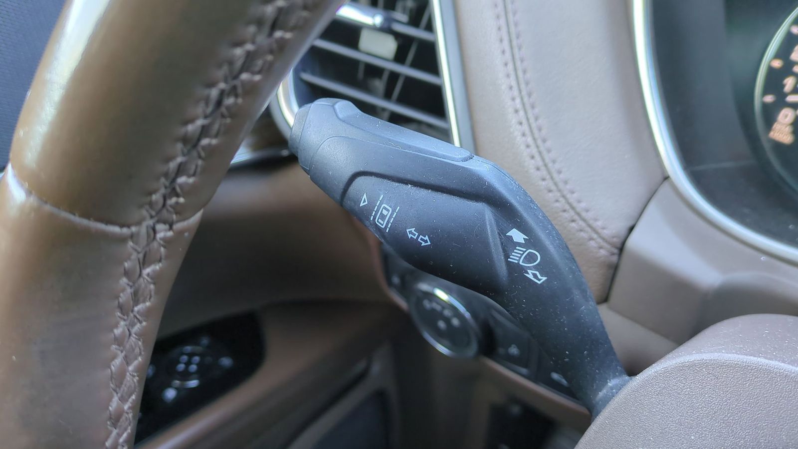 Thumbnail: 2016 Lincoln MKX - 30