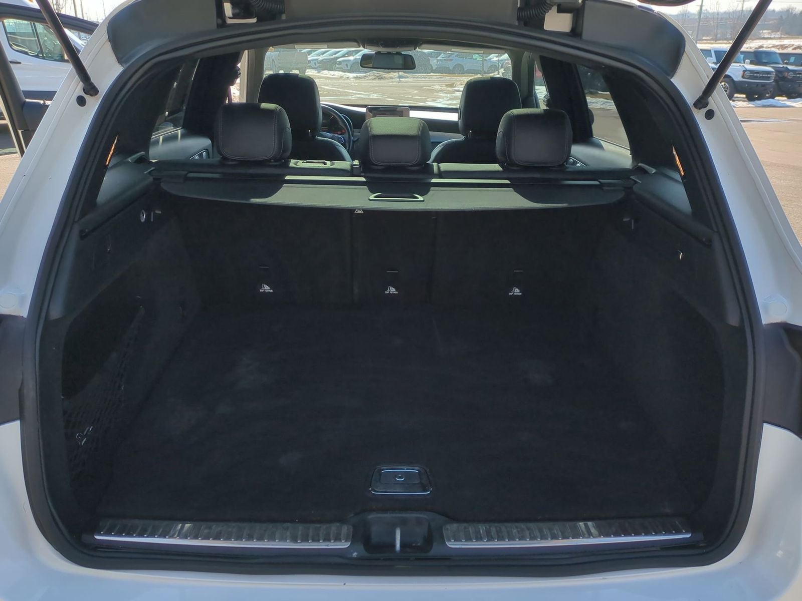 Thumbnail: 2017 Mercedes-Benz GLC - 38