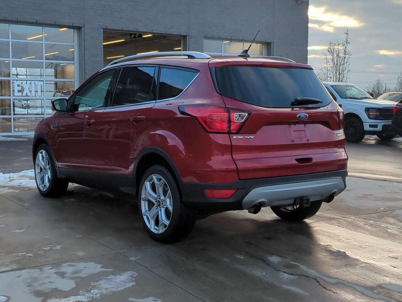 Thumbnail: 2019 Ford Escape - 5