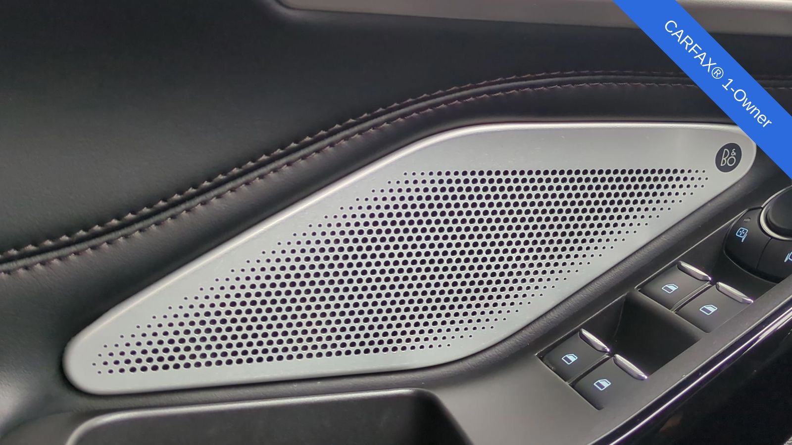 Thumbnail: 2023 Ford Explorer - 32