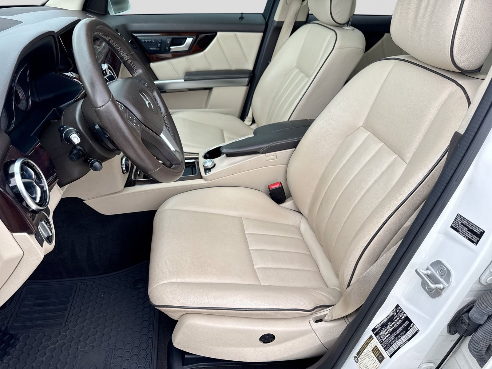 Thumbnail: 2013 Mercedes-Benz GLK - 16