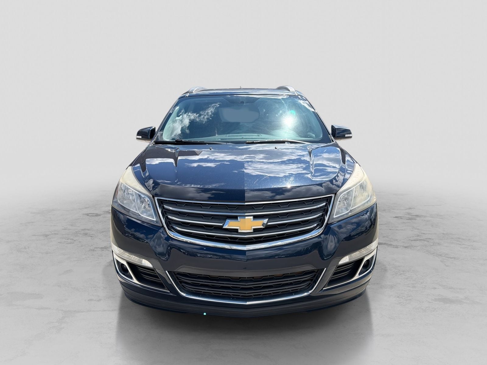 Thumbnail: 2015 Chevrolet Traverse - 12
