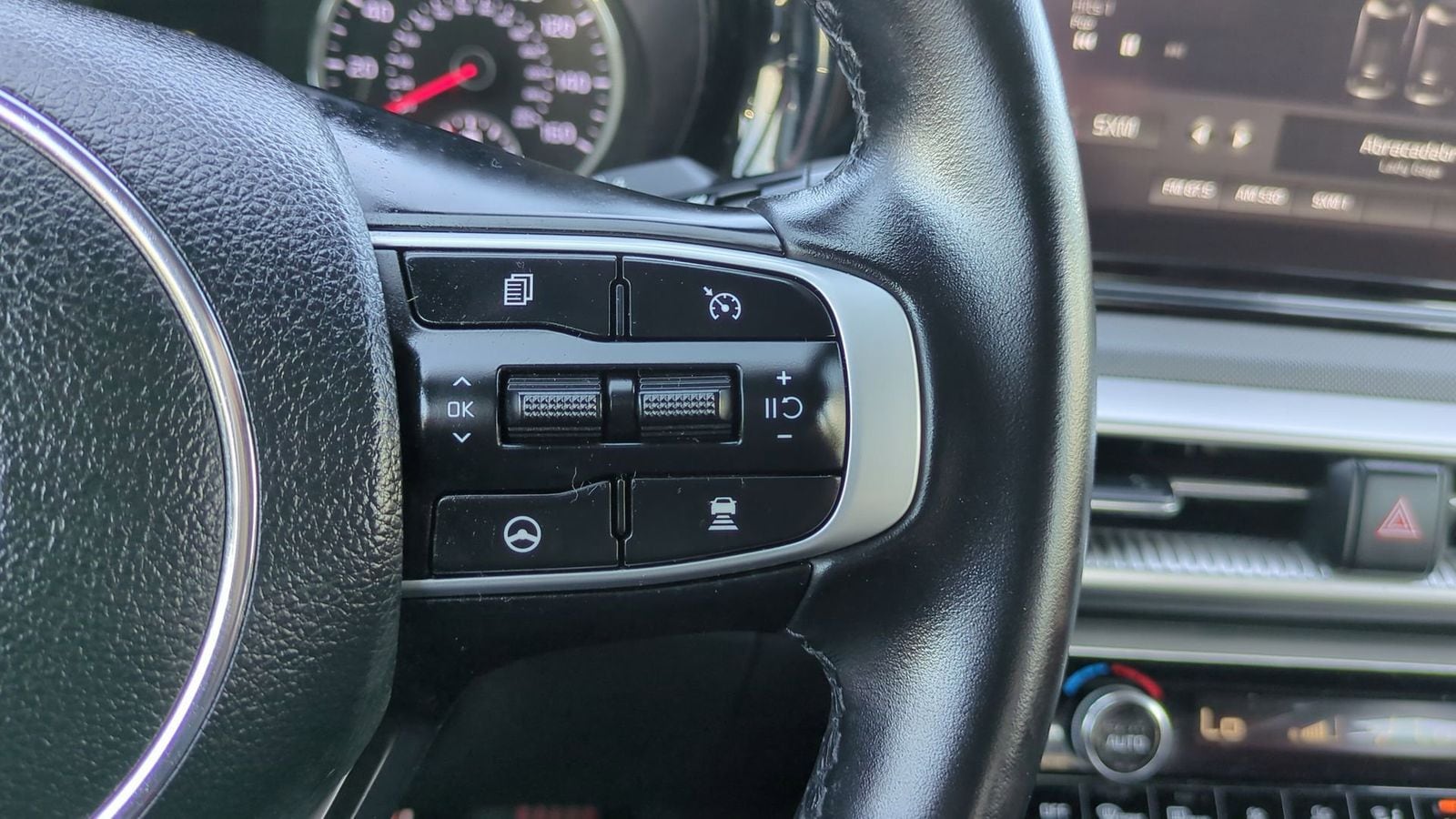 2022 Kia K5 GT-Line 25