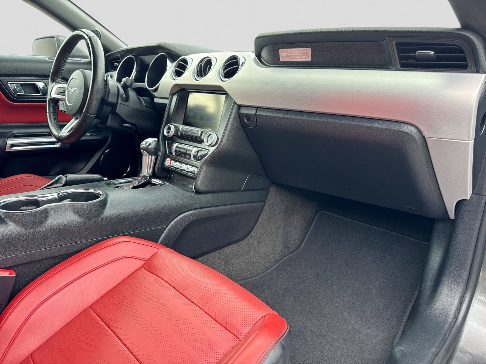 Thumbnail: 2015 Ford Mustang - 7