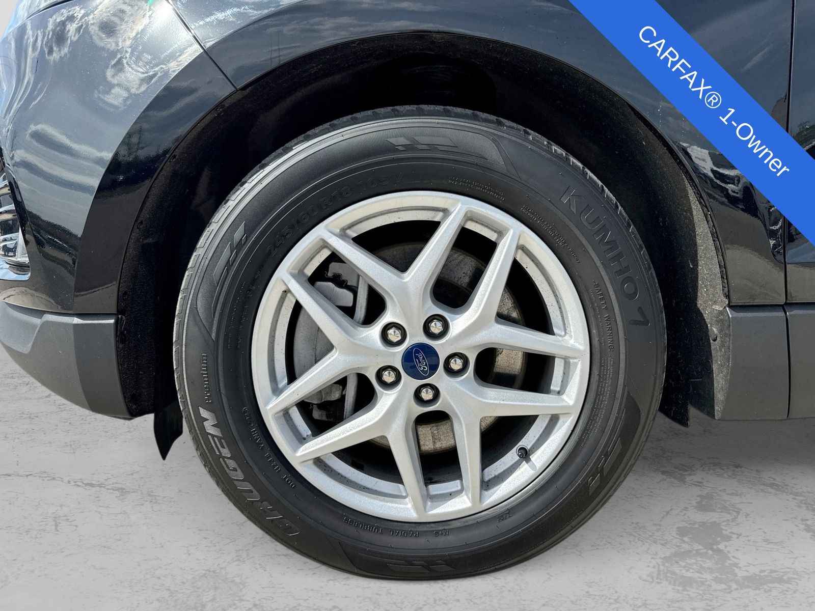Thumbnail: 2021 Ford Edge - 17