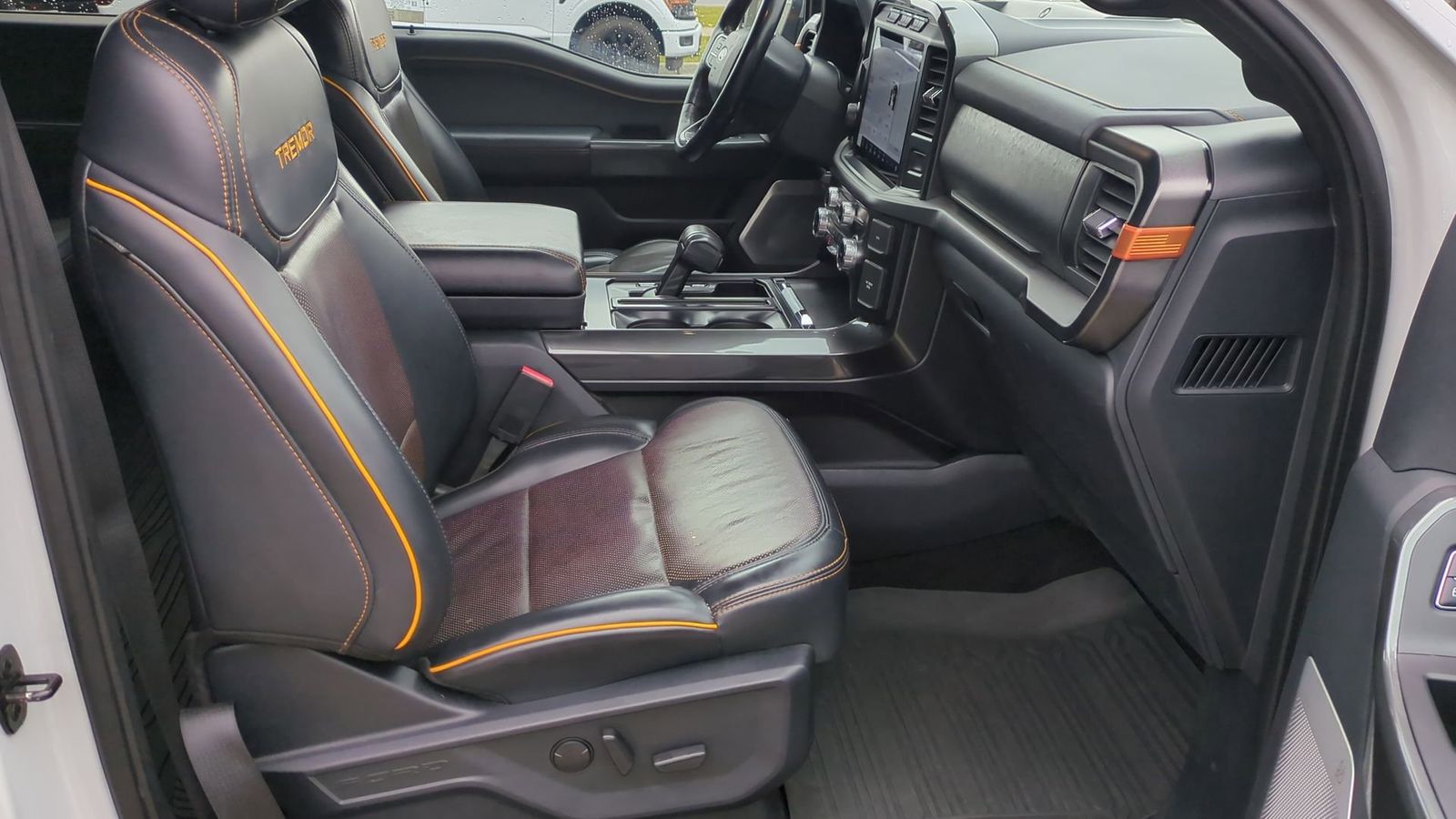 Thumbnail: 2023 Ford F-150 - 24