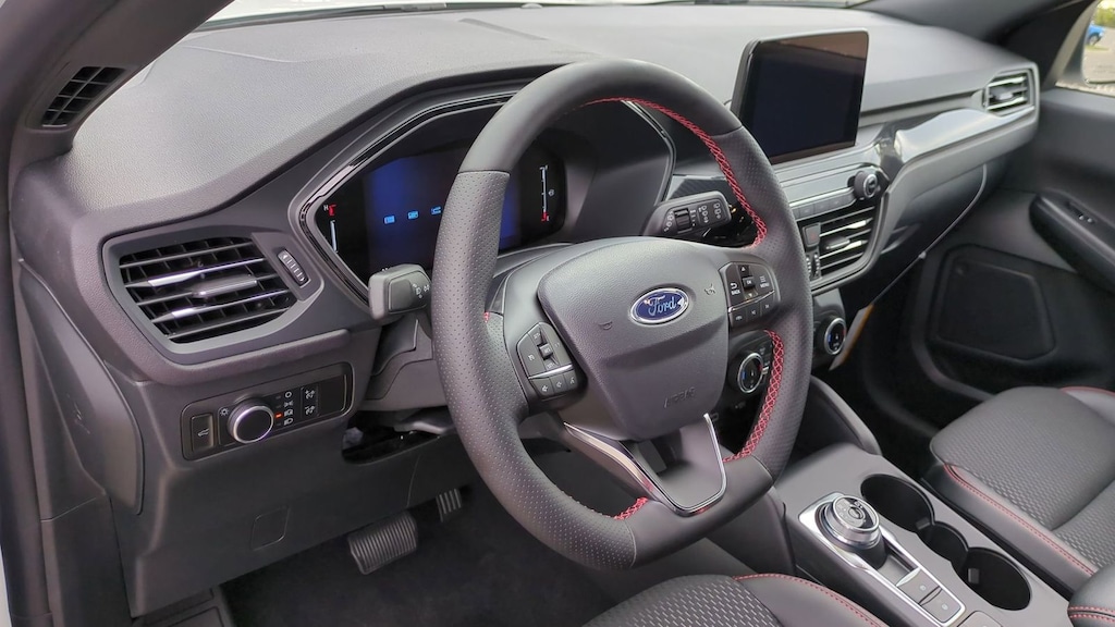 New 2025 Ford Escape ST-Line SUV