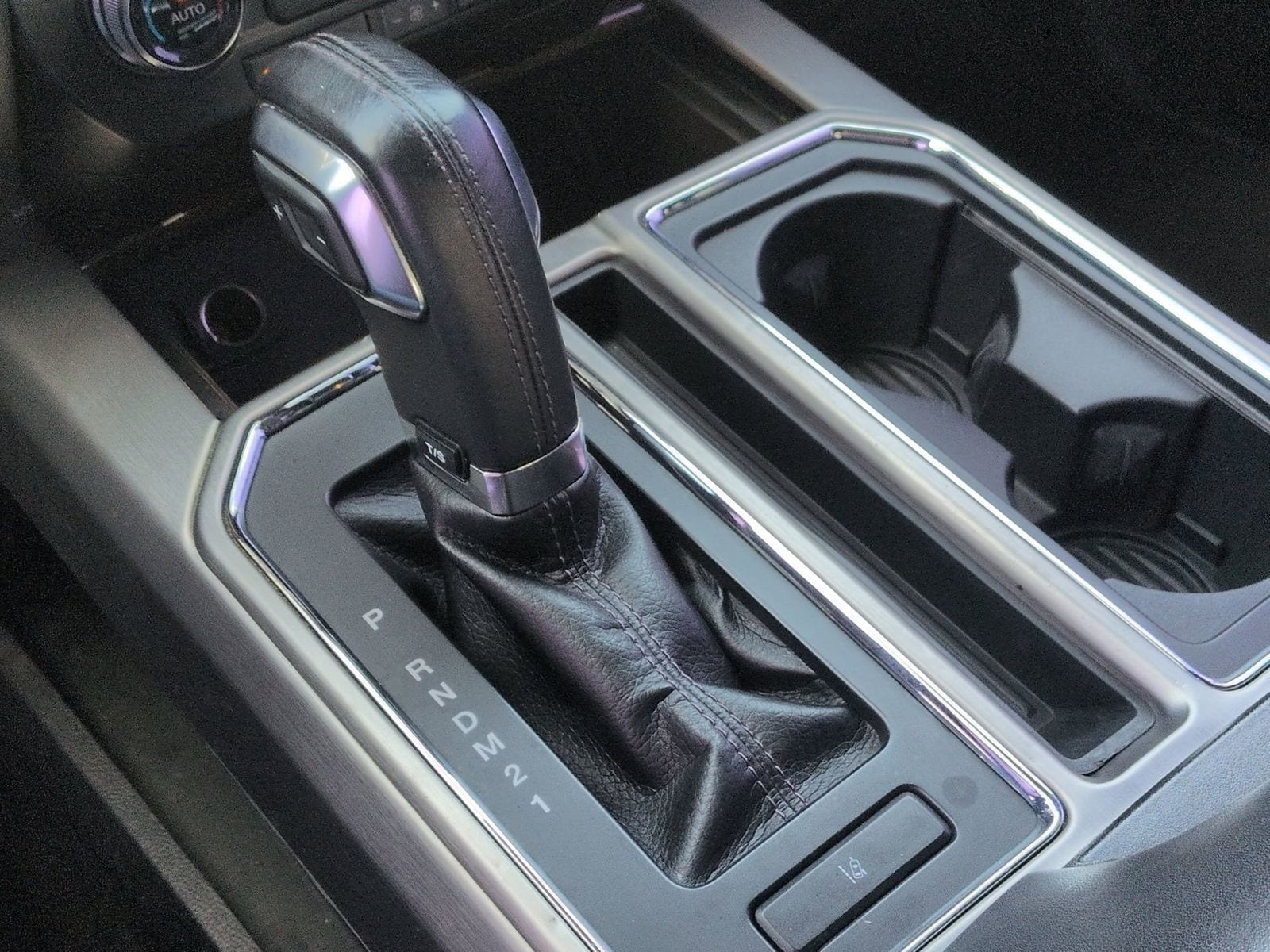 Thumbnail: 2015 Ford F-150 - 40