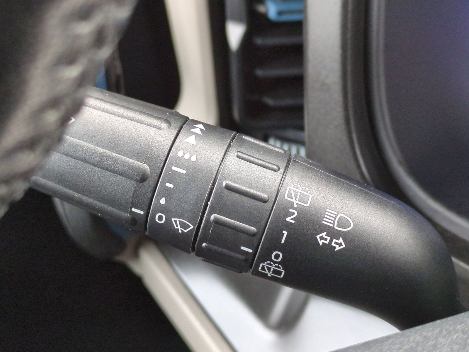 Thumbnail: 2023 Ford Bronco - 30