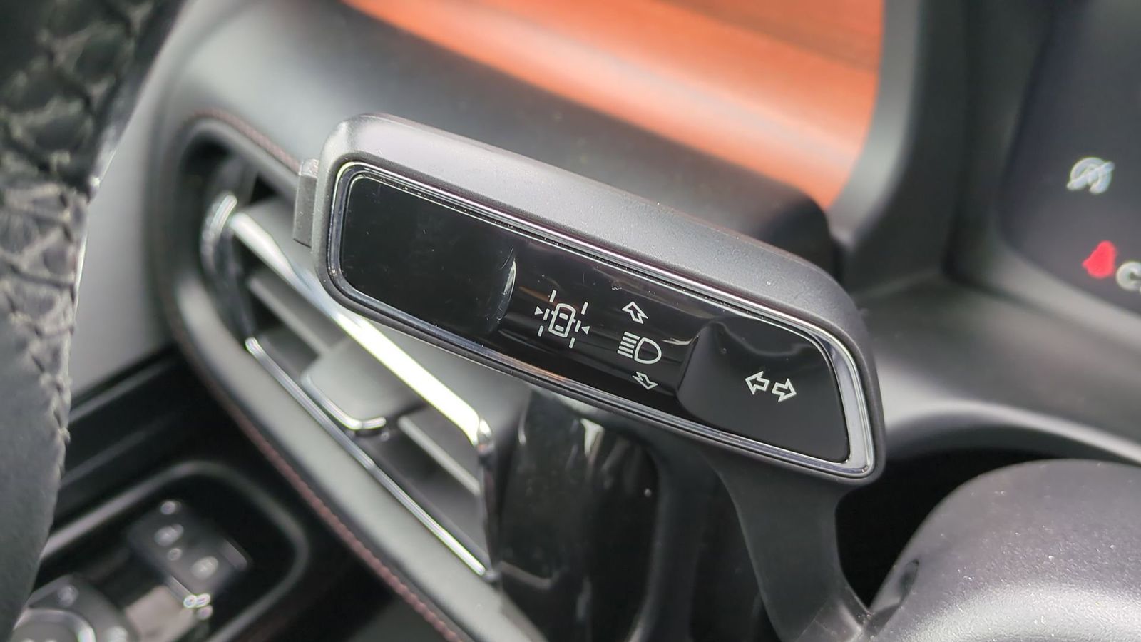 Thumbnail: 2020 Lincoln Aviator - 29