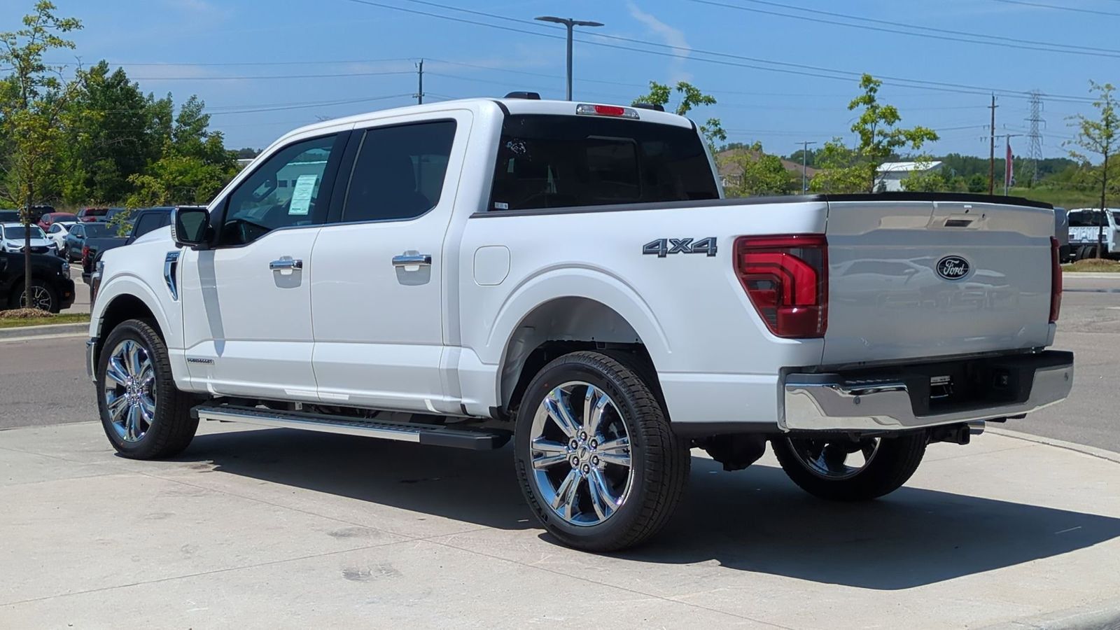 2025 Ford F-150 Lariat photo 3