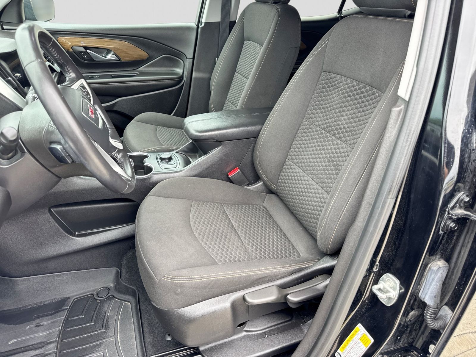 Thumbnail: 2020 GMC Terrain - 18