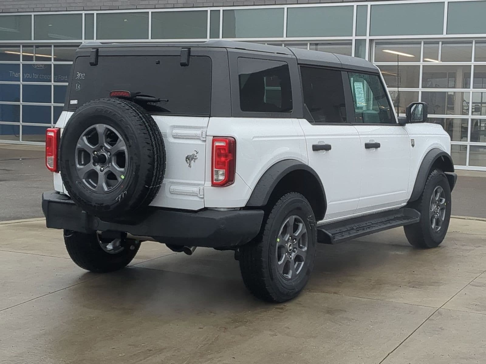 Thumbnail: 2025 Ford Bronco - 7