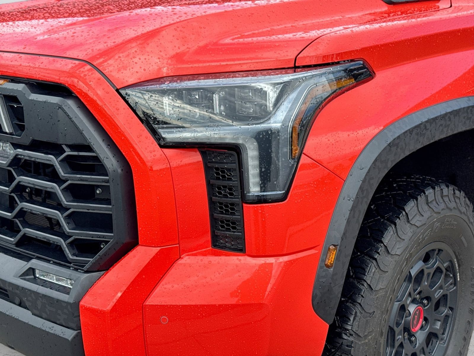 Thumbnail: 2023 Toyota Tundra - 9