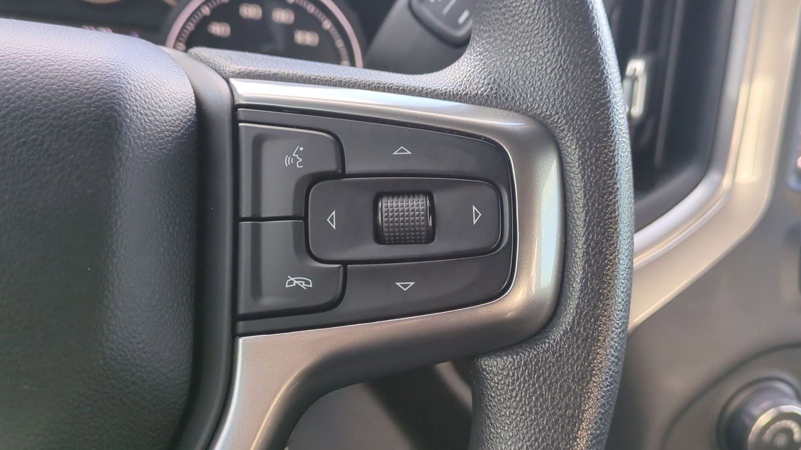 Thumbnail: 2021 Chevrolet Silverado 2500 - 29