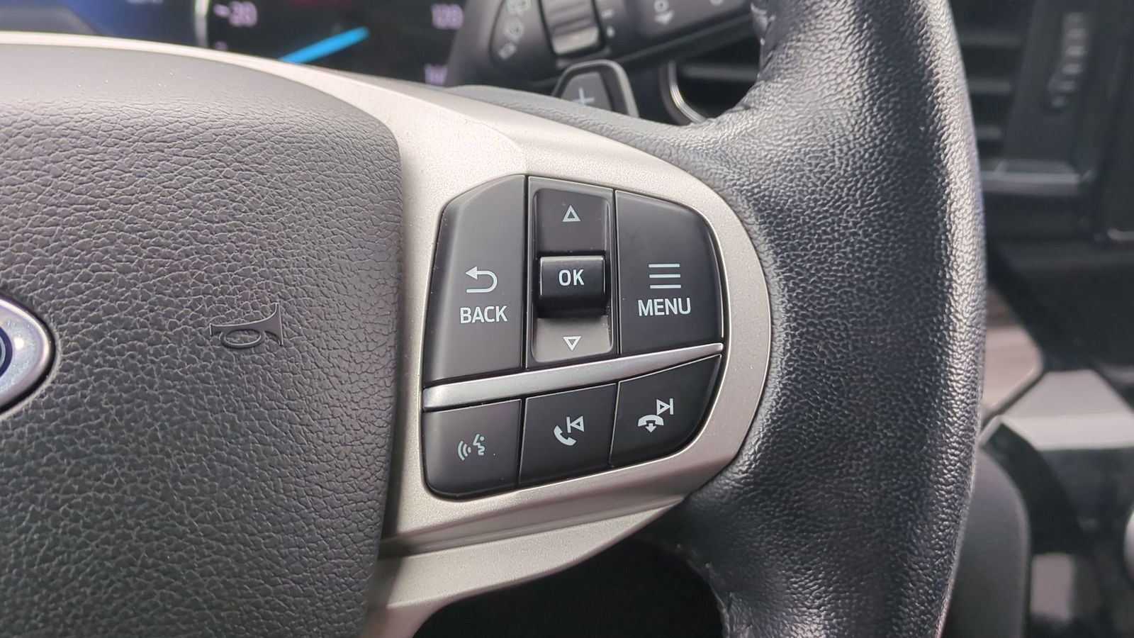 Thumbnail: 2021 Ford Explorer - 27