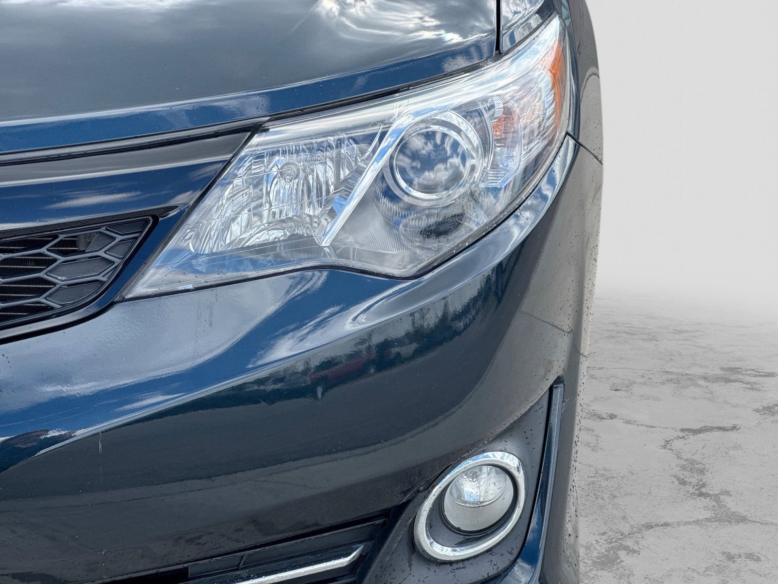 Thumbnail: 2013 Toyota Camry - 13