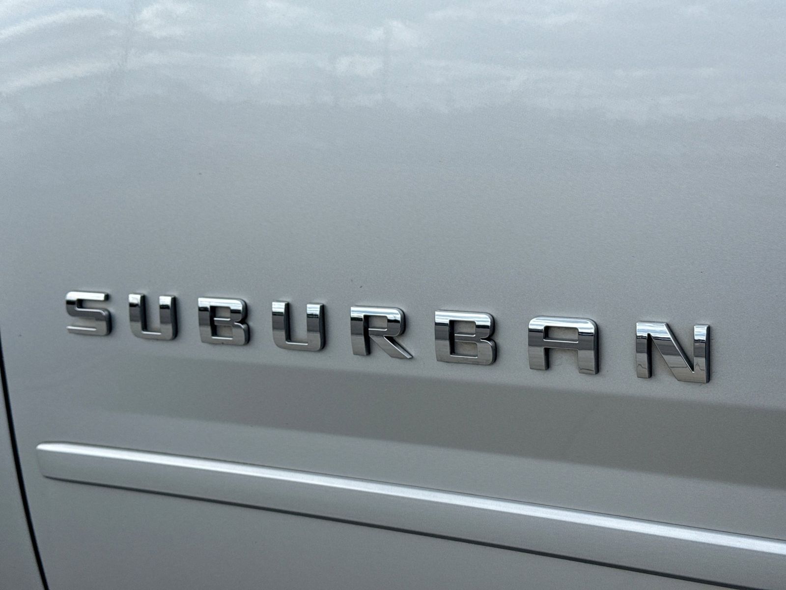 Thumbnail: 2020 Chevrolet Suburban - 15