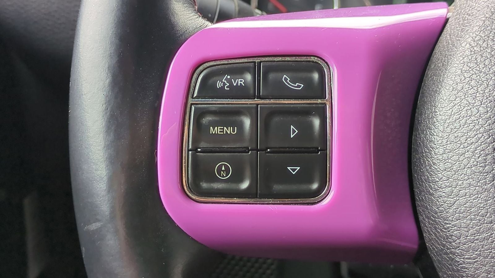 Thumbnail: 2012 Jeep Wrangler - 12