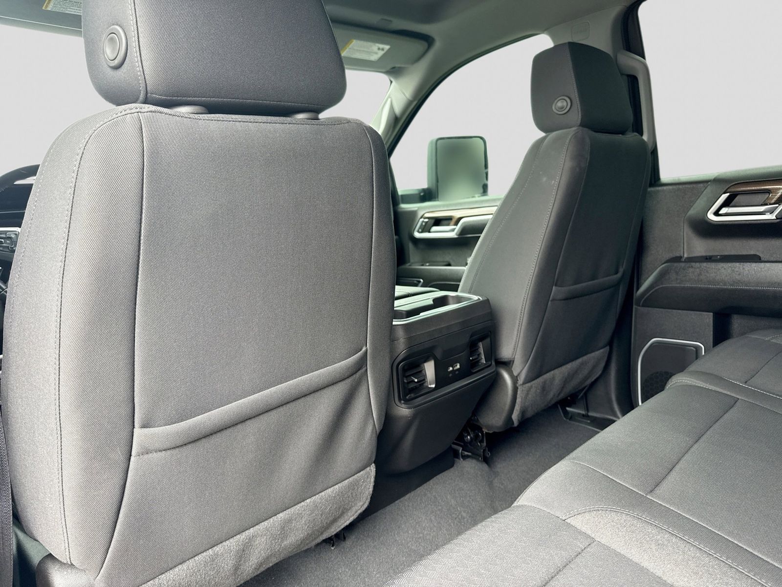 Thumbnail: 2022 Chevrolet Silverado 1500 - 18