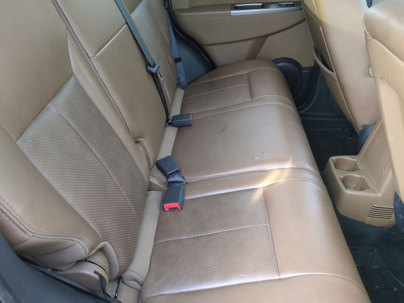 Thumbnail: 2012 Jeep Liberty - 21