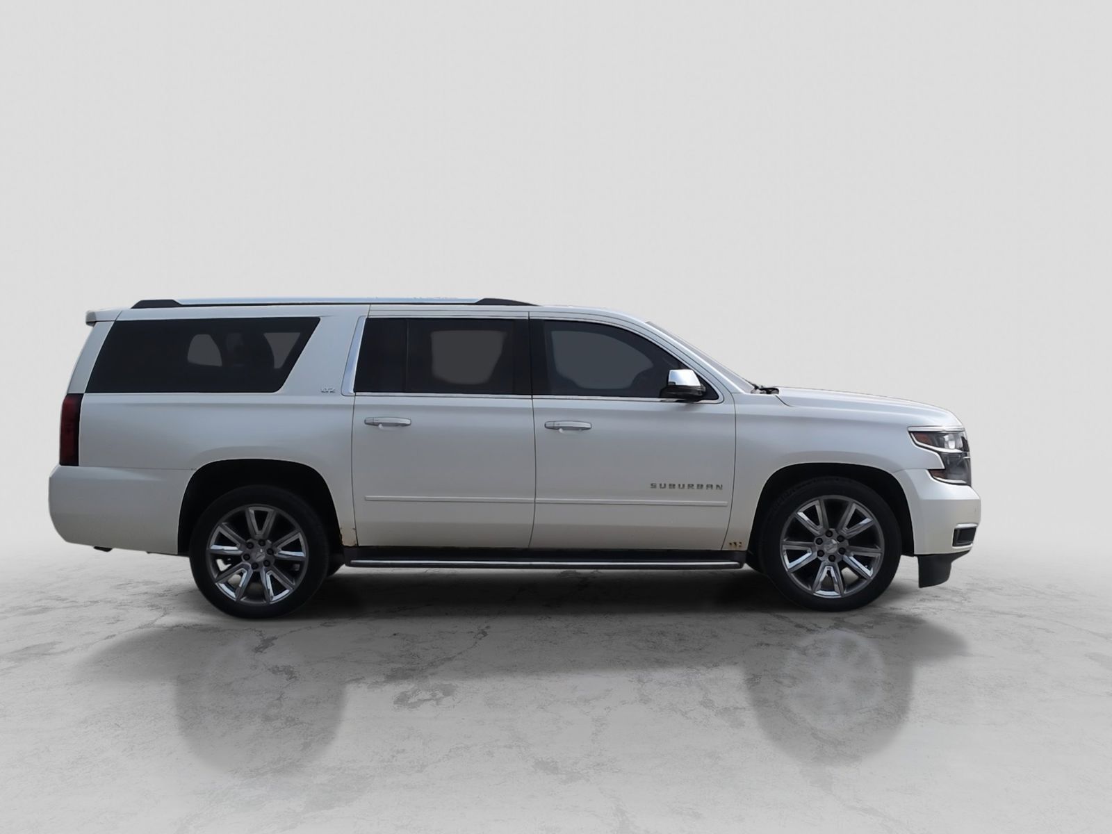 Thumbnail: 2015 Chevrolet Suburban - 9
