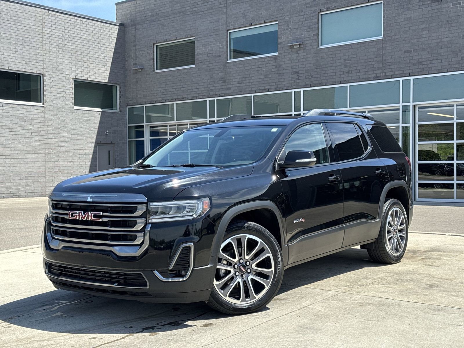 2020 GMC Acadia AT4 AWD's photo
